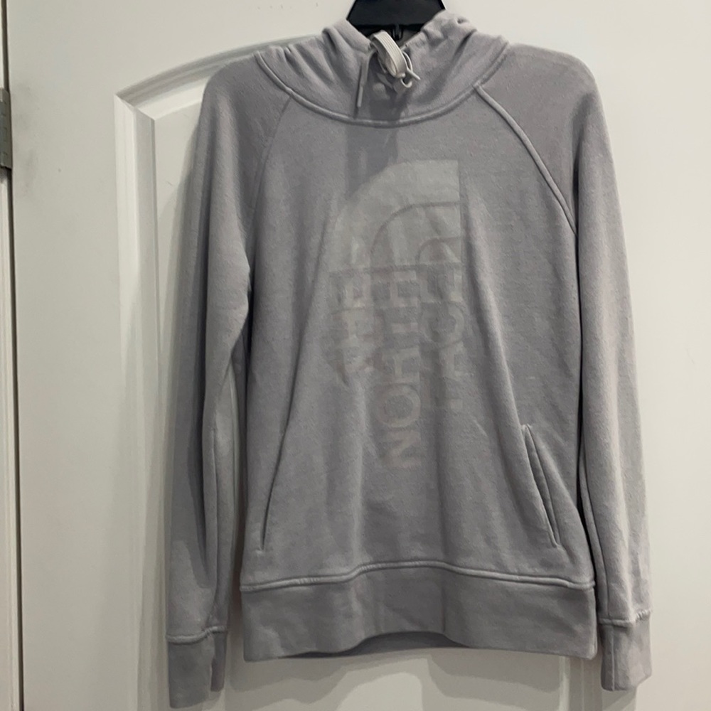 The North Face hoodie size M